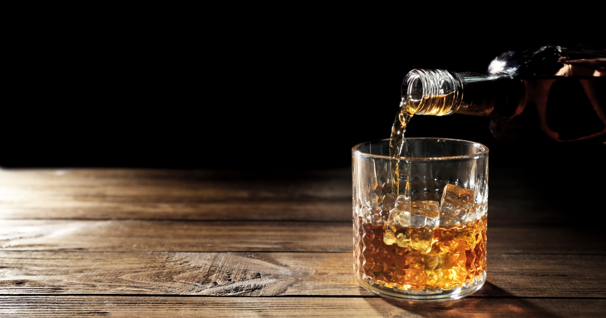 does alcohol dehydrate you — supporting image 1
